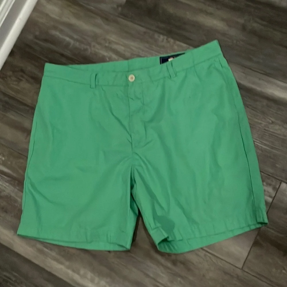 Vineyard Vines Green Club Shorts